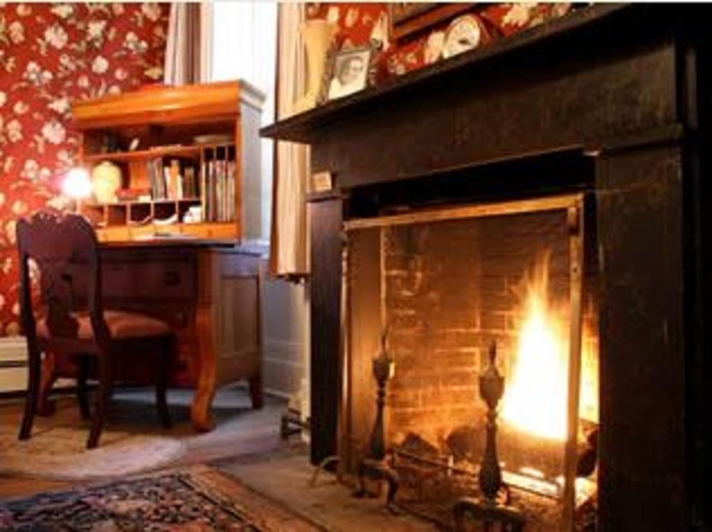 Munro House Bed And Breakfast Jonesville Chambre photo