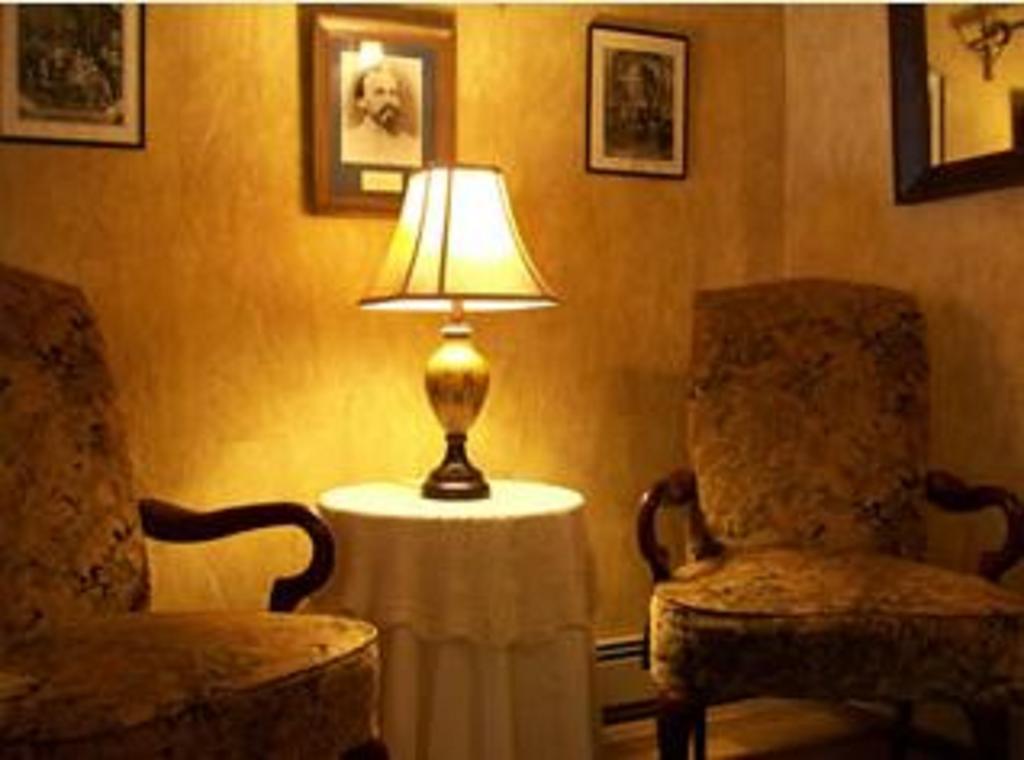 Munro House Bed And Breakfast Jonesville Chambre photo